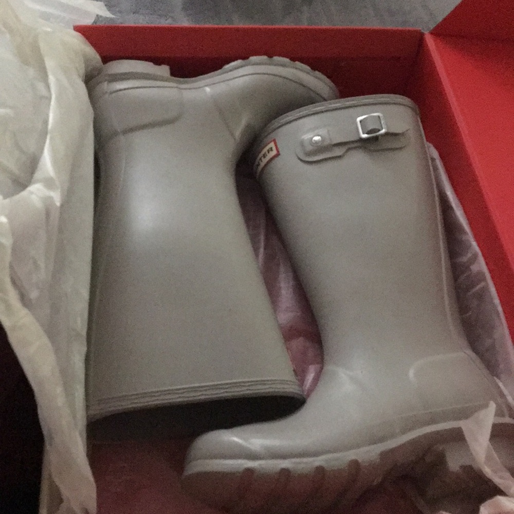 NEW HUNTER RAIN BOOTS